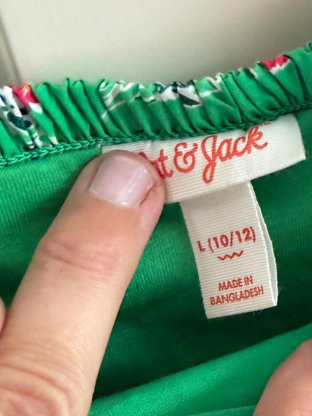 Like new size 10/12 Cat & Jack Green Floral Smocked Tier Dress with Puff Sleeves - Picture 3 of 7